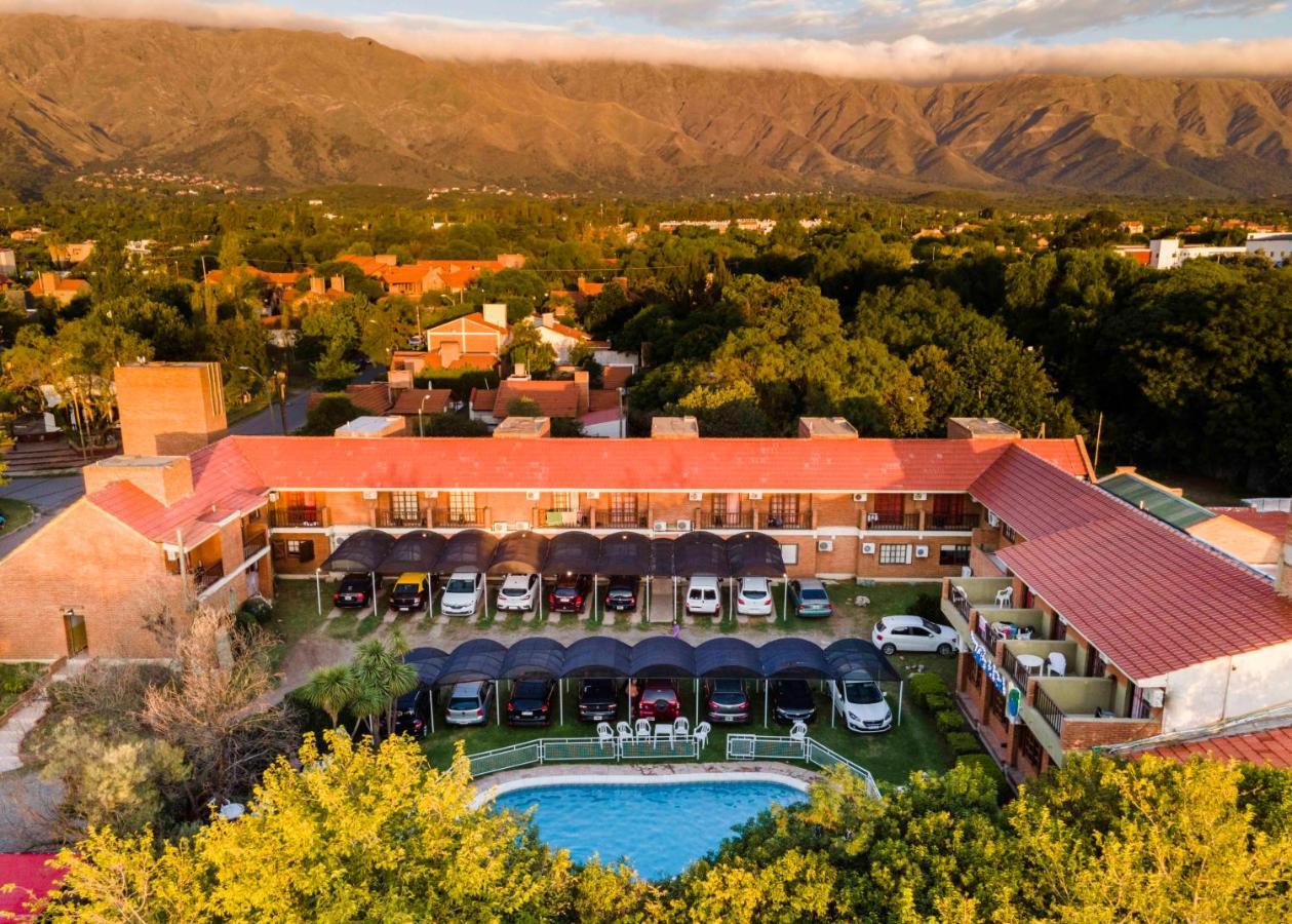 Hotel Valle Del Sol Merlo エクステリア 写真