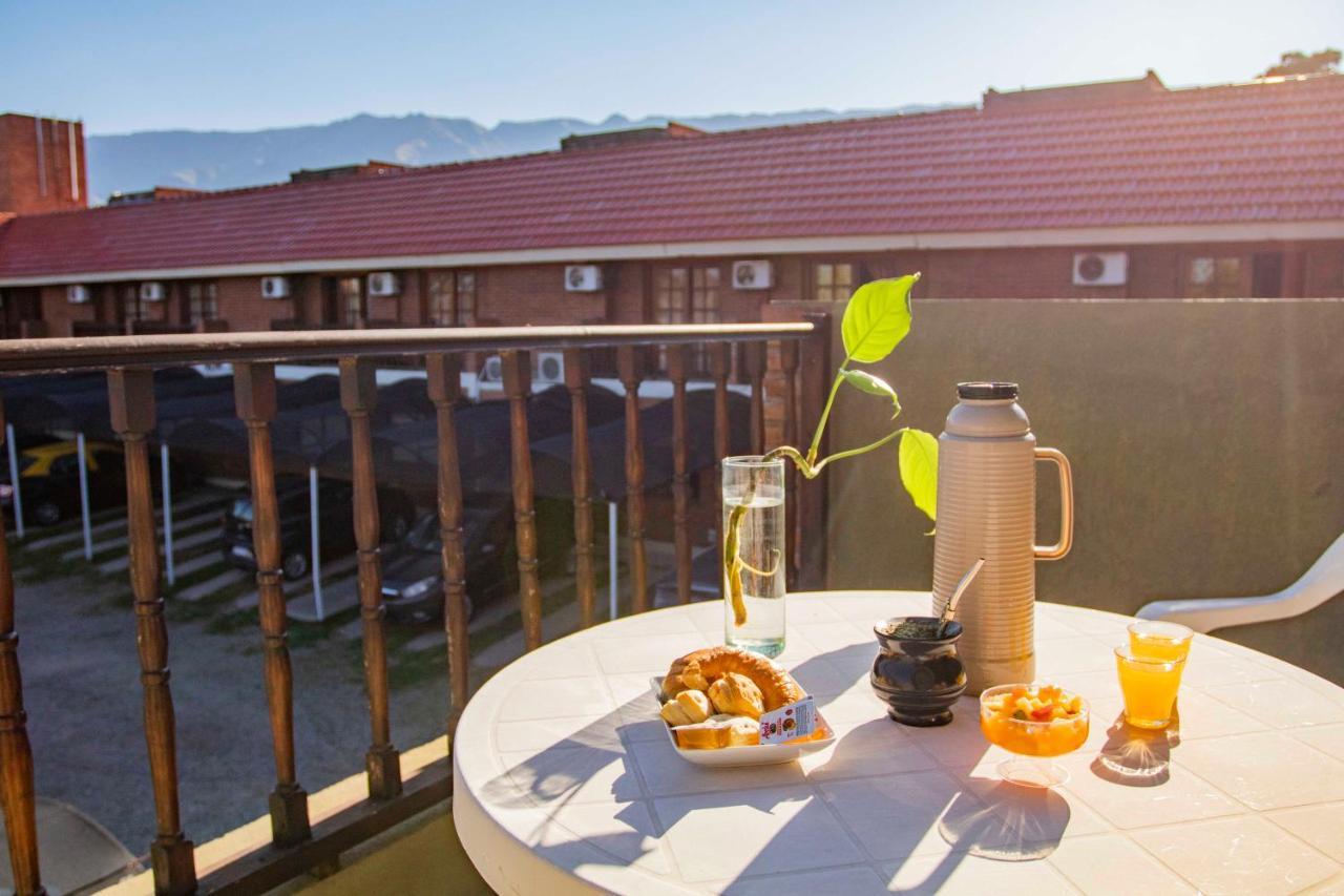 Hotel Valle Del Sol Merlo エクステリア 写真